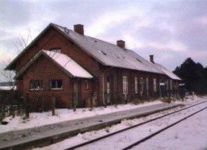 Humlum gl. station. (c) Foto: Arne Lind. 1998